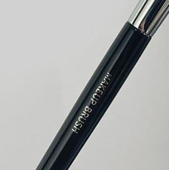 メイクブラシ コンシーラー 三角精密コンシーラーブラシ